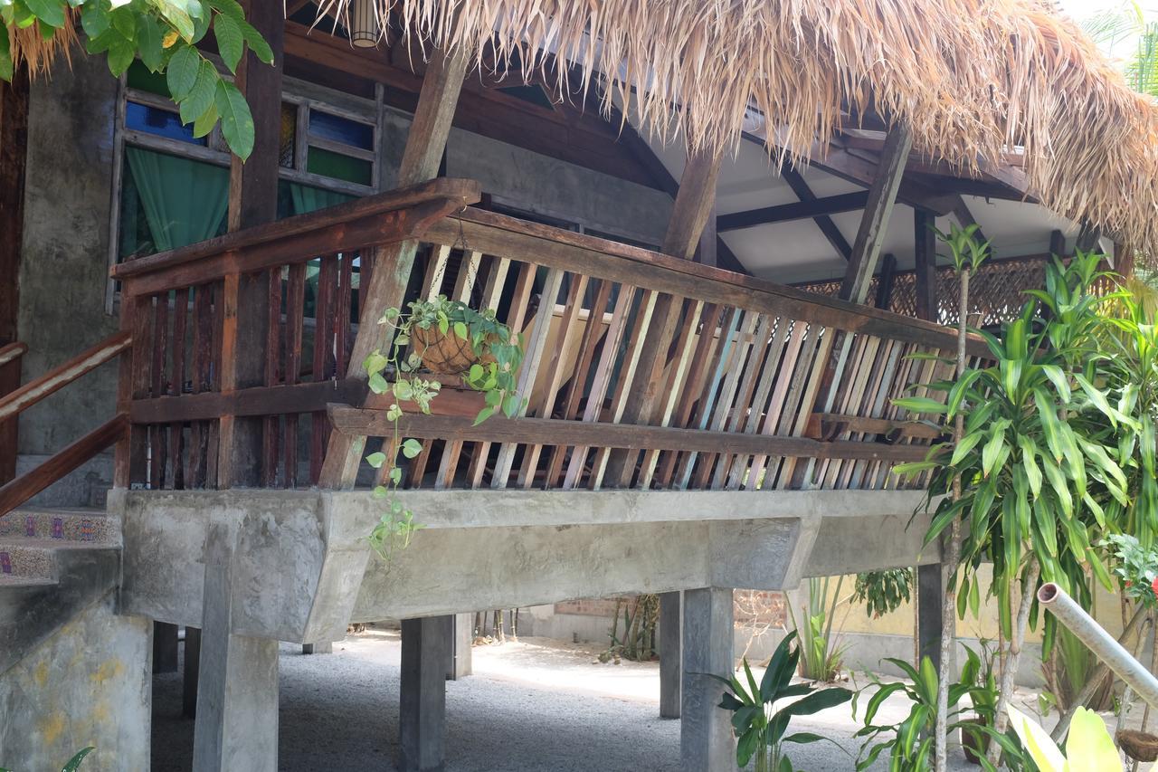 Panji Panji Tropical Wooden Home Pantai Cenang  Extérieur photo